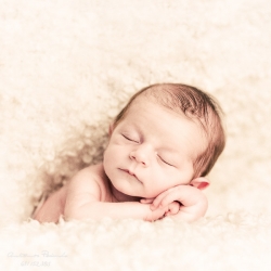 Newborn-pamplona-navarra-reportaje-fotografia_012
